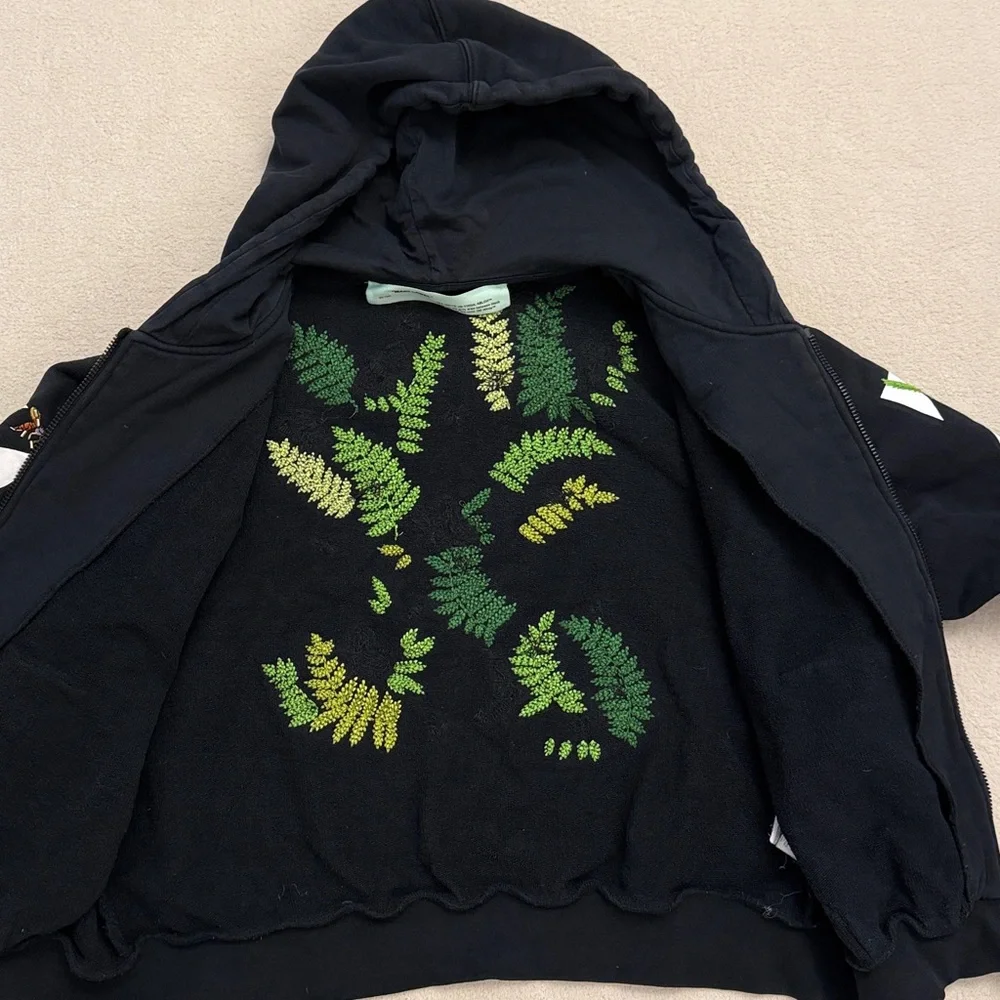 Off-White Black Hoodie with Green Leaf Accents size L - Picture 14 of 15